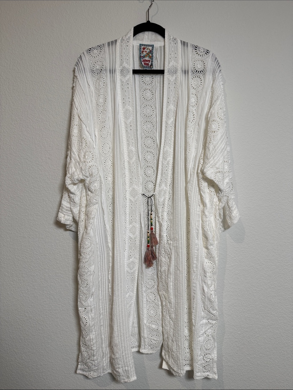 Johnny Was Priya Eyelet White Long Sleeve Kimono